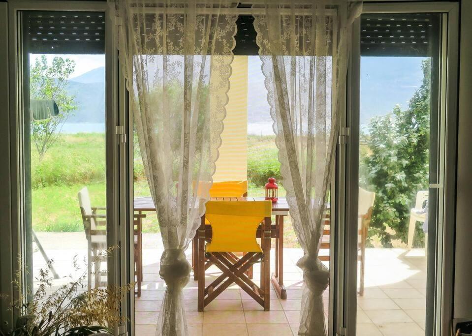 Villa Rania: Ευάερη Βίλα Με Θέα Τη Θάλασσα Lixouri Eksteriør billede