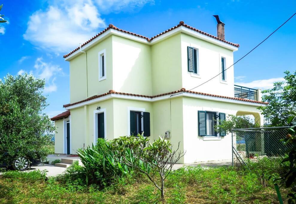 Villa Rania: Ευάερη Βίλα Με Θέα Τη Θάλασσα Lixouri Eksteriør billede