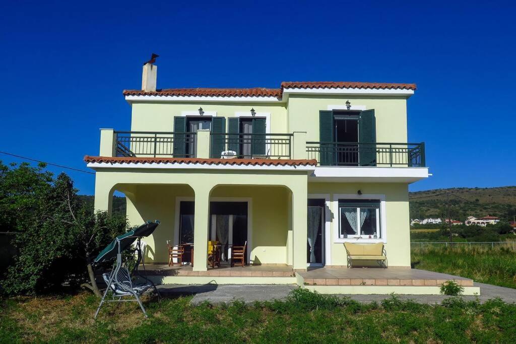 Villa Rania: Ευάερη Βίλα Με Θέα Τη Θάλασσα Lixouri Eksteriør billede