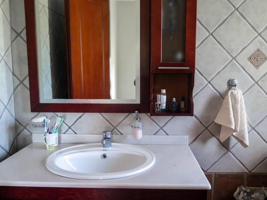Villa Rania: Ευάερη Βίλα Με Θέα Τη Θάλασσα Lixouri Eksteriør billede
