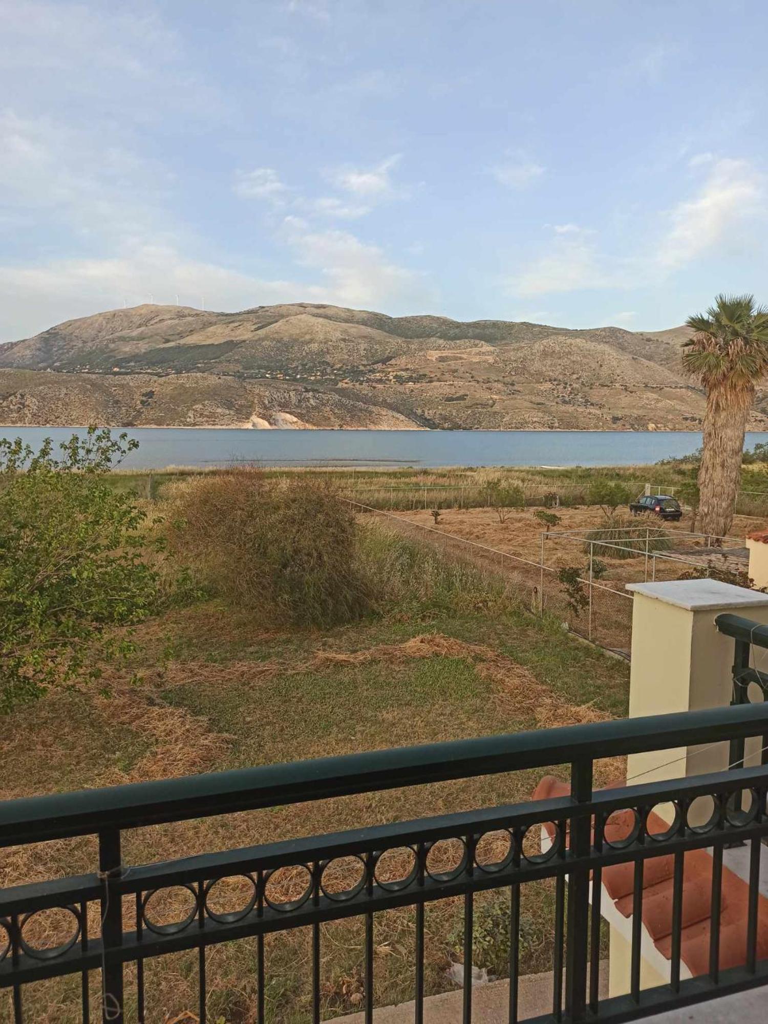 Villa Rania: Ευάερη Βίλα Με Θέα Τη Θάλασσα Lixouri Eksteriør billede