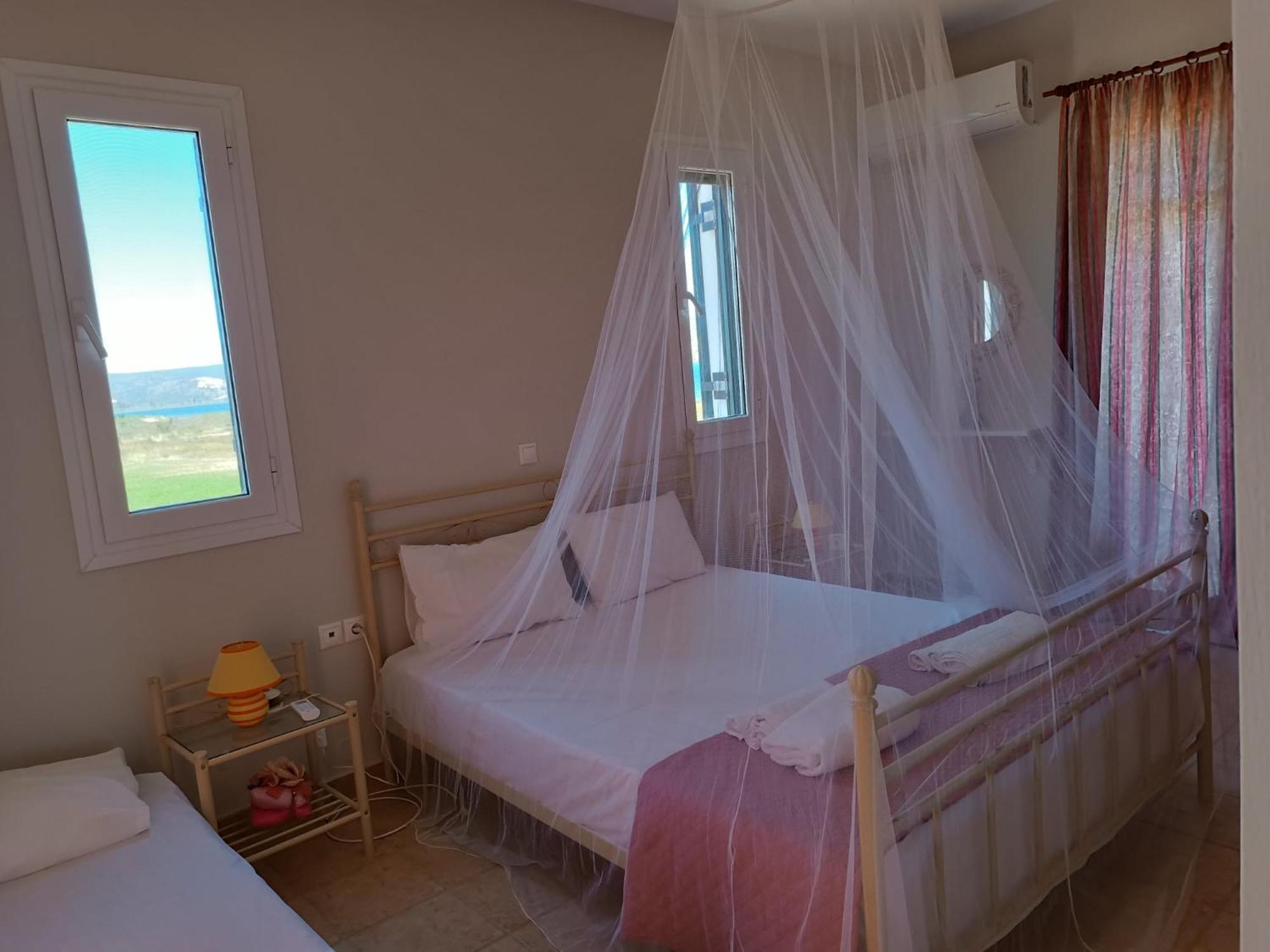 Villa Rania: Ευάερη Βίλα Με Θέα Τη Θάλασσα Lixouri Eksteriør billede