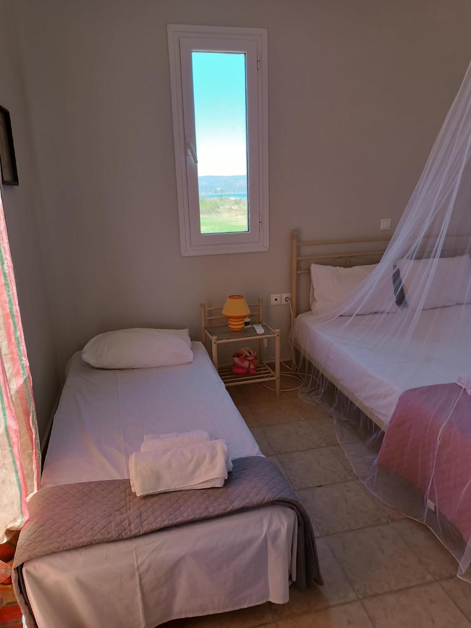 Villa Rania: Ευάερη Βίλα Με Θέα Τη Θάλασσα Lixouri Eksteriør billede